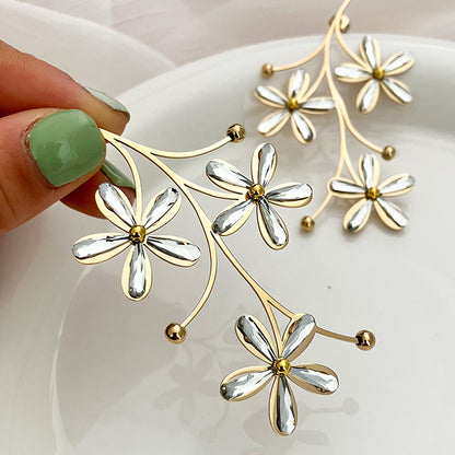 1 Pair Elegant Luxurious Artistic Flower Plating Inlay Stainless Steel Zircon Gold Plated Ear Studs