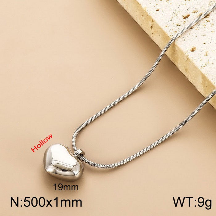 Fashion Heart Shape Titanium Steel Hollow Out Necklace