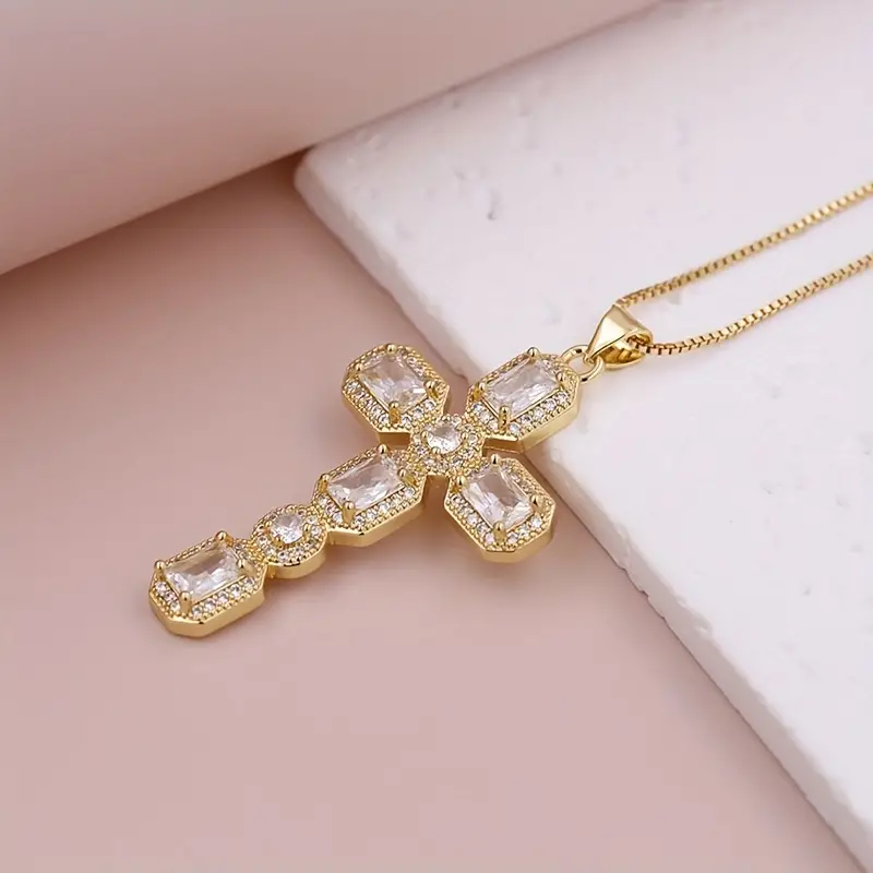 Lady Artistic Shiny Cross Copper 18k Gold Plated Zircon Pendant Necklace In Bulk