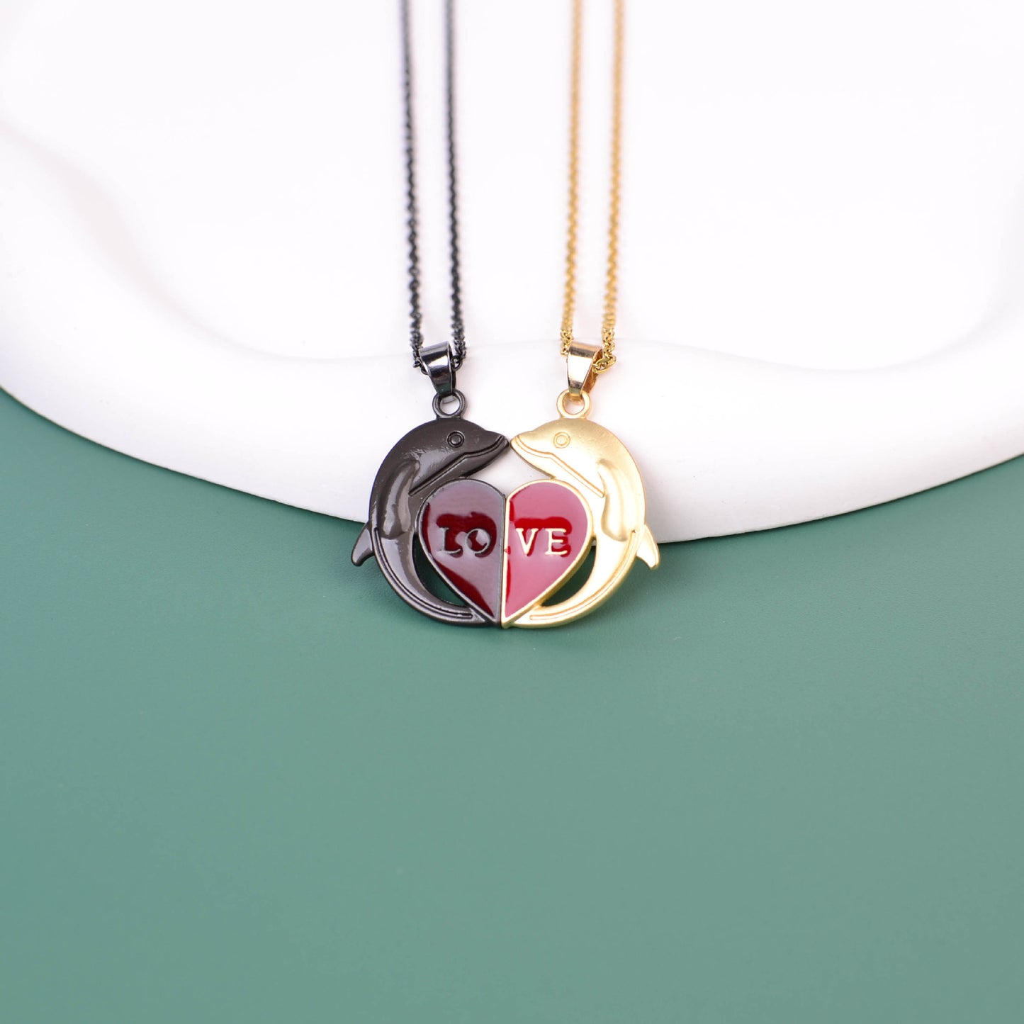 Romantic Letter Dolphin Heart Shape Alloy Enamel Plating Couple Pendant Necklace