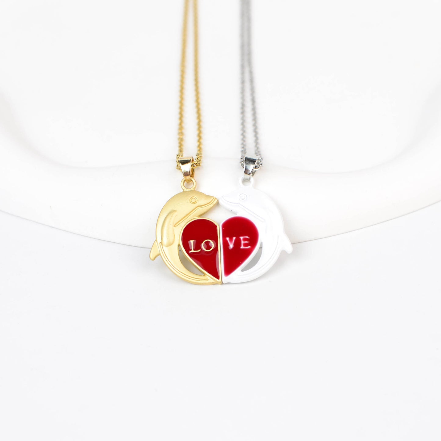 Romantic Letter Dolphin Heart Shape Alloy Enamel Plating Couple Pendant Necklace