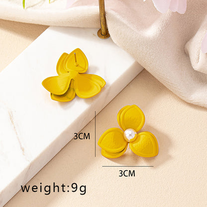 1 Pair Sweet Korean Style Pearl Flower Stoving Varnish Iron Pearl Gold Plated Drop Earrings