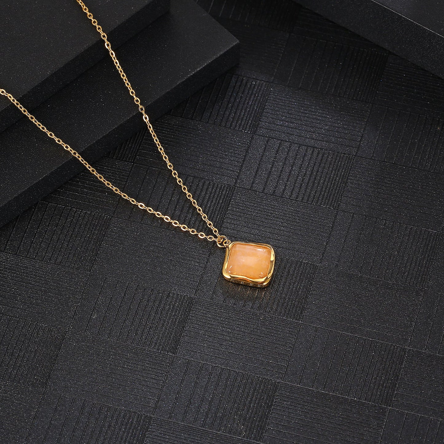 Elegant Cute Simple Style Square Stainless Steel Plating Inlay Natural Stone 18k Gold Plated Pendant Necklace