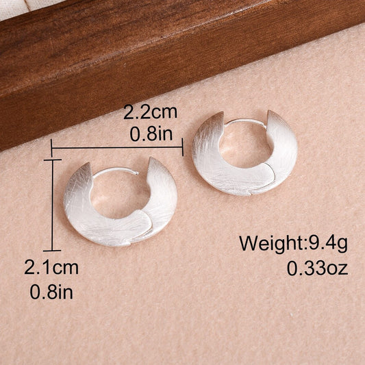 1 Pair Elegant Classical Simple Style Solid Color Plating Alloy Silver Plated Ear Studs