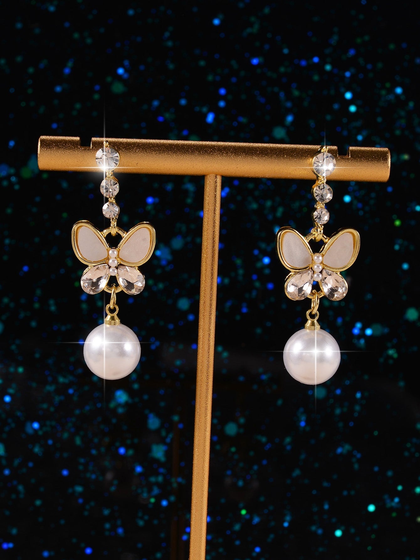 1 Pair Elegant Classic Style Shiny Butterfly Inlay Copper Rhinestones Pearl Drop Earrings