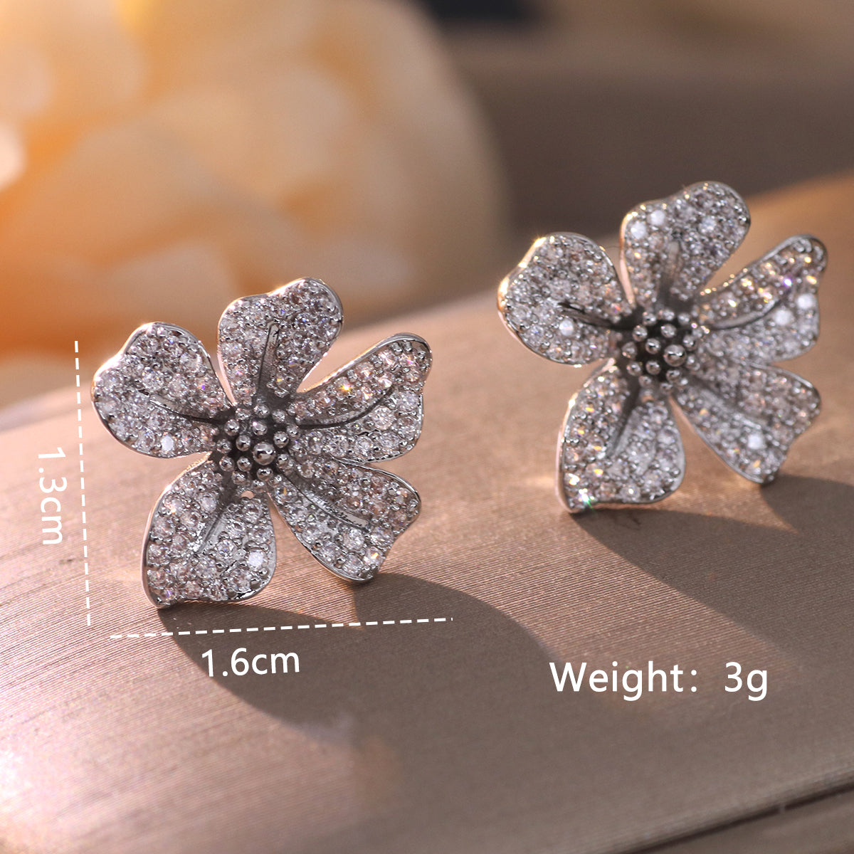 1 Pair Elegant Shiny Fruit Heart Shape Snowflake Plating Inlay Copper Artificial Pearls Artificial Diamond Silver Plated Drop Earrings Ear Studs