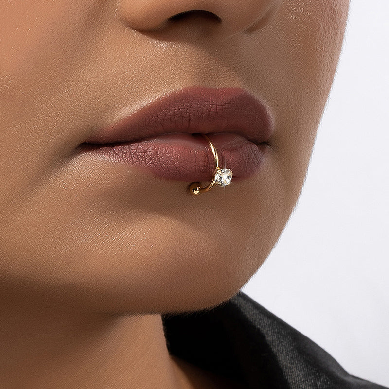 Hip-hop Punk Round Alloy Rhinestones Lip Stud Nose Ring In Bulk