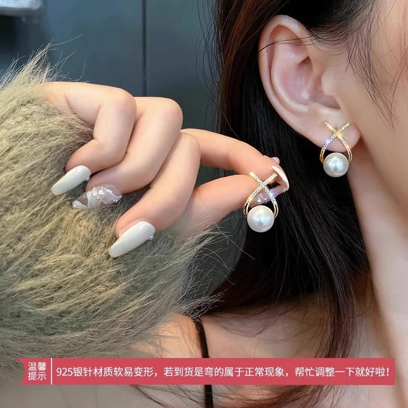 1 Pair Fashion Round Heart Shape Alloy Plating Inlay Artificial Gemstones Pearl Women's Ear Studs