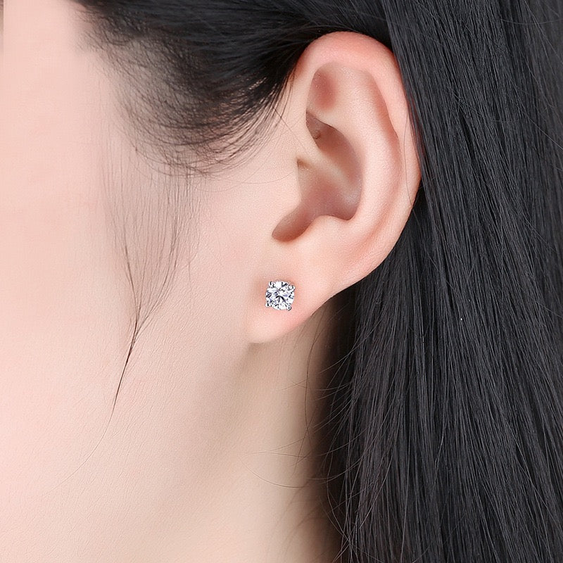 Copper Gold Plated Simple Style Round Inlay Zircon Ear Studs