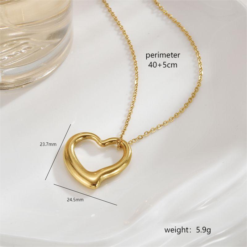 Modern Style Simple Style Heart Shape Stainless Steel Polishing Plating 18k Gold Plated Necklace