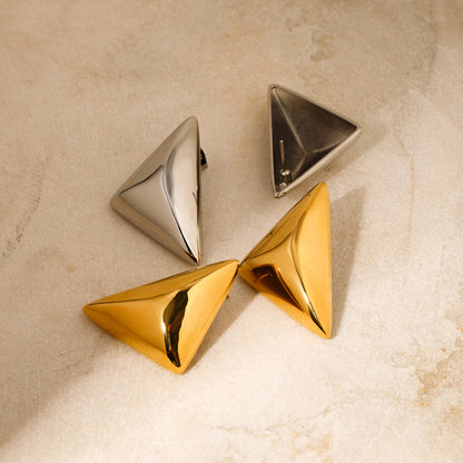 1 Pair Simple Style Classic Style Triangle Plating Stainless Steel 18K Gold Plated Ear Studs