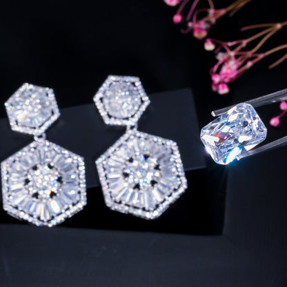 1 Pair Elegant Round Snowflake Plating Inlay Copper Zircon Rhodium Plated Silver Plated Drop Earrings