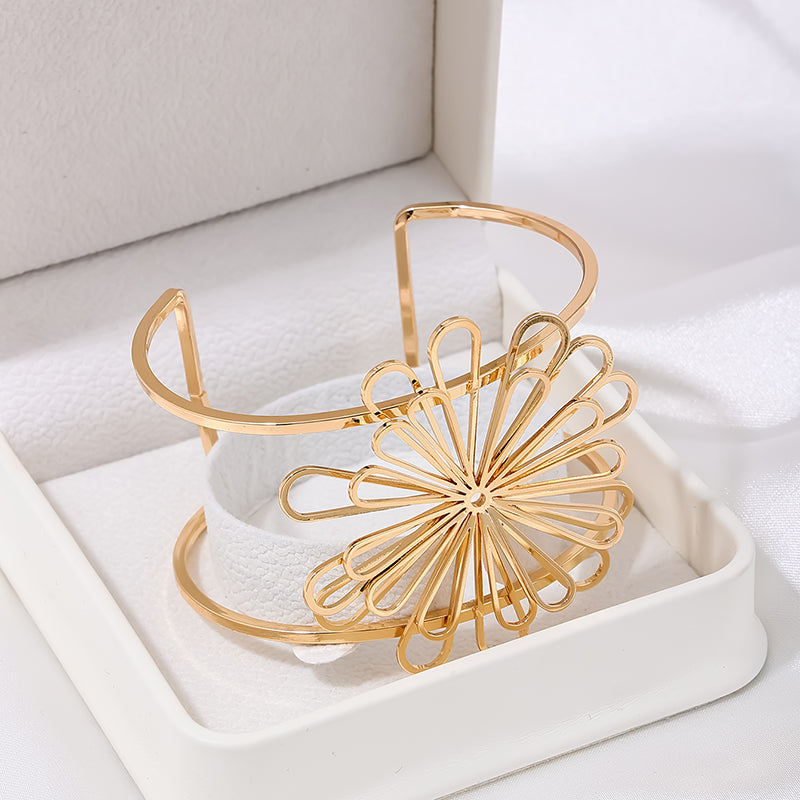 Elegant Exaggerated Flower Alloy Plating Women's Bangle