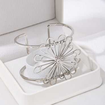 Elegant Exaggerated Flower Alloy Plating Women's Bangle