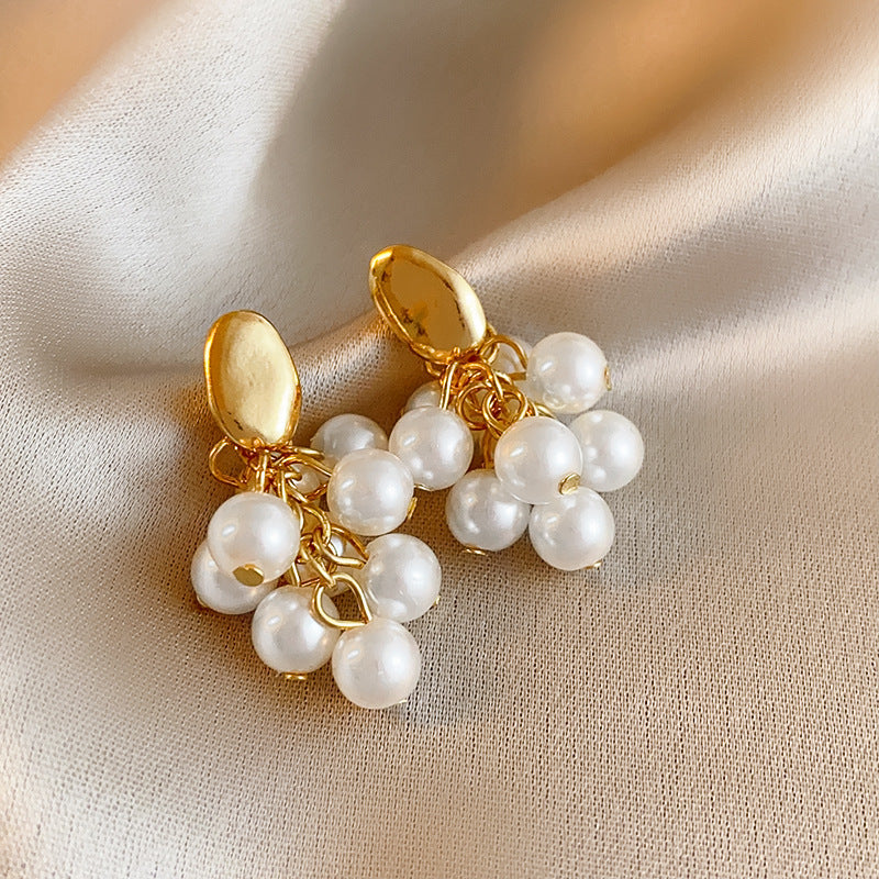 1 Pair Elegant Simple Style Geometric Alloy Artificial Pearls 18k Gold Plated Drop Earrings