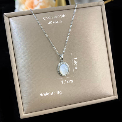 Elegant Letter Moon Stainless Steel Copper Plating Inlay Zircon 14k Gold Plated 18k Gold Plated Silver Plated Pendant Necklace