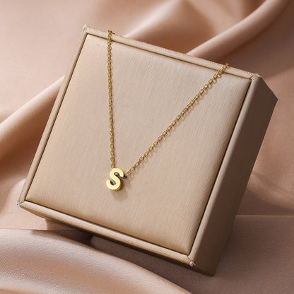 Elegant Simple Style Letter Copper Plating 18k Gold Plated Pendant Necklace