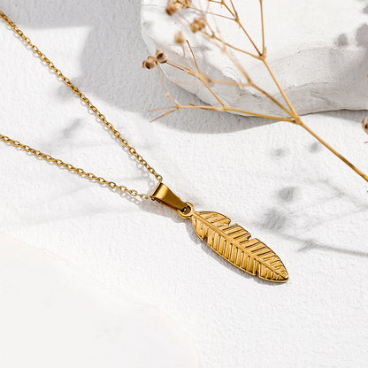 Casual Elegant Leaf Stainless Steel Pendant Necklace