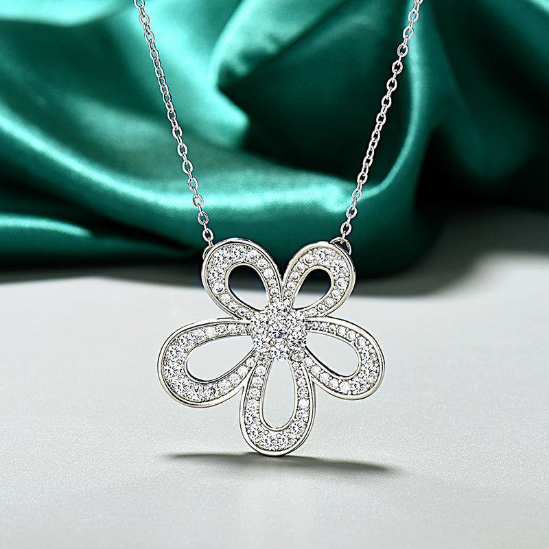 Sweet Flower Titanium Steel Plating Hollow Out Inlay Zircon Necklace