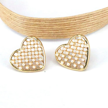 1 Pair Elegant Simple Style Triangle Heart Shape Plating Inlay Copper Artificial Pearls 18k Gold Plated Earrings