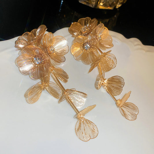 1 Pair Elegant Exaggerated Flower Inlay Copper Artificial Rhinestones Drop Earrings