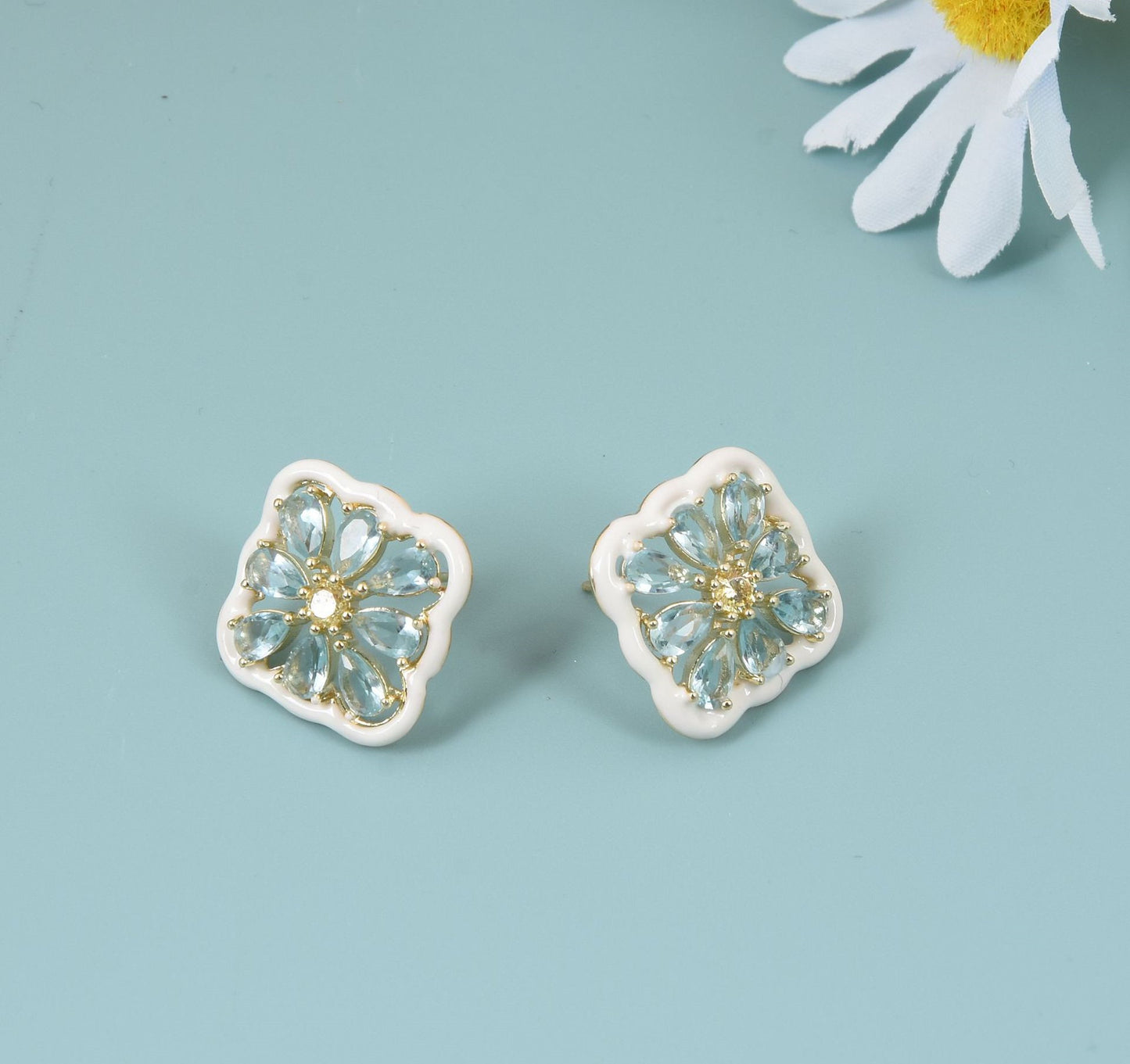 1 Pair Sweet Geometric Enamel Copper Zircon Ear Studs