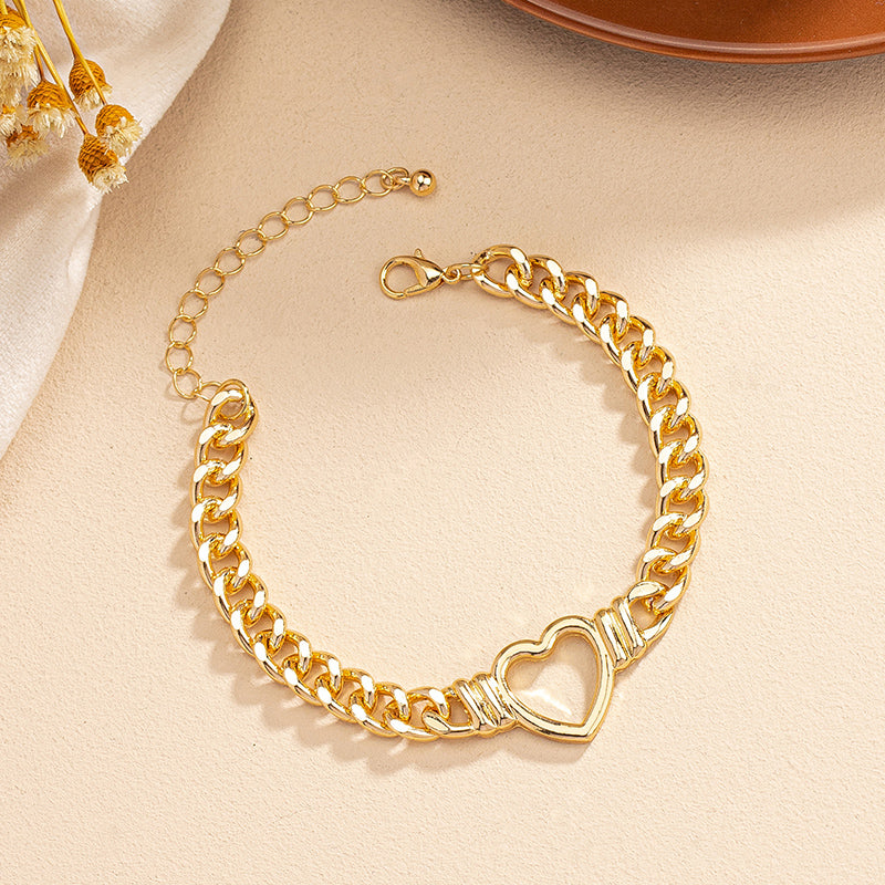 Classical Retro Heart Shape Alloy Plating Women's Bracelets Necklace