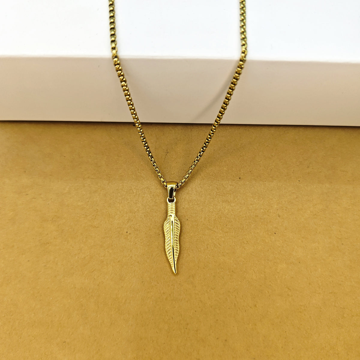 Simple Style Feather Stainless Steel Indentation 18k Gold Plated Pendant Necklace