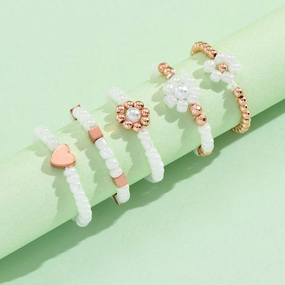 Simple Style Classic Style Flower Artificial Pearl Copper Beaded Women's Rings