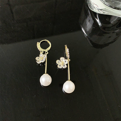 1 Pair Simple Style Classic Style Flower Plating Inlay Alloy Artificial Pearls Zircon 14k Gold Plated Drop Earrings