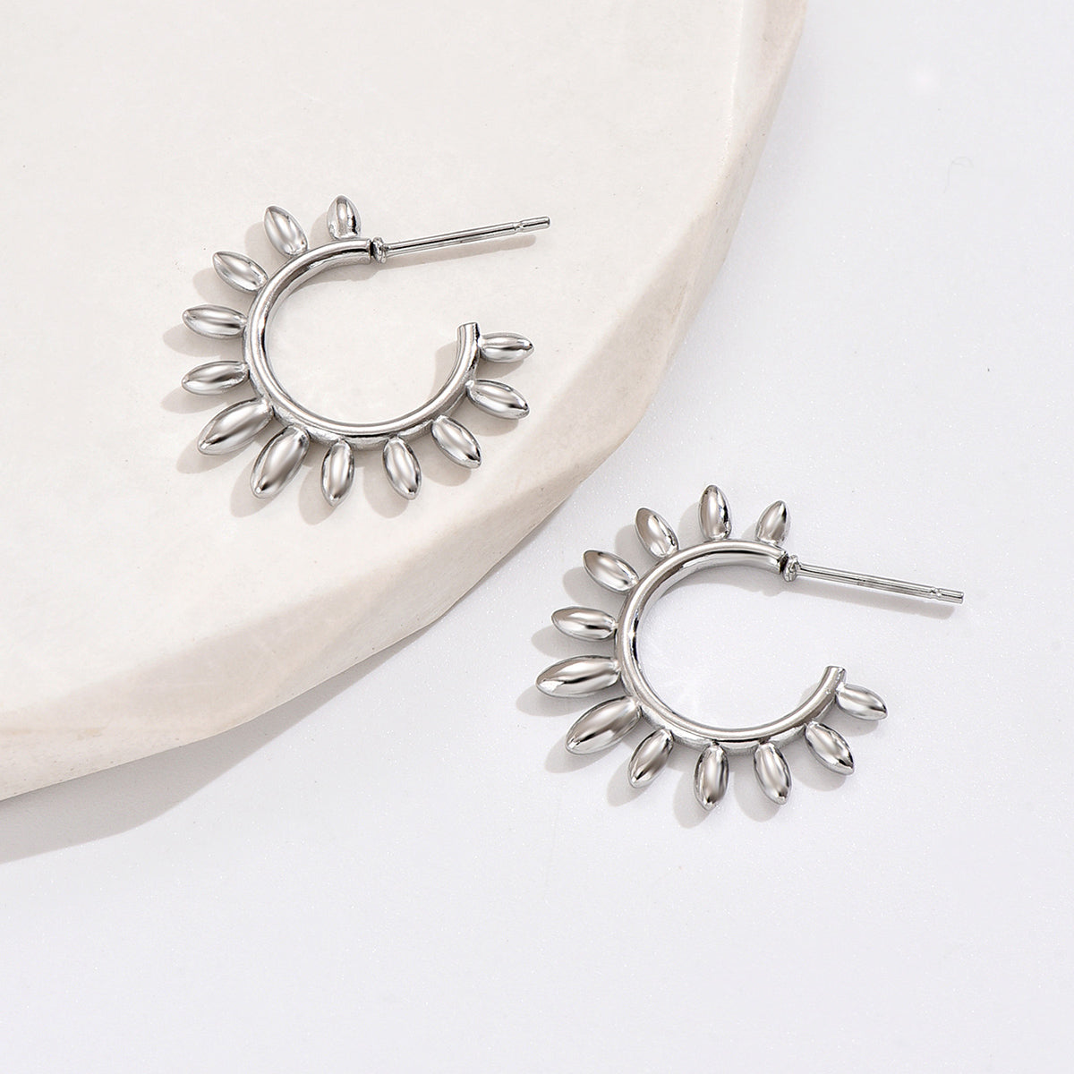 1 Pair Simple Style Classic Style Round Stainless Steel Earrings