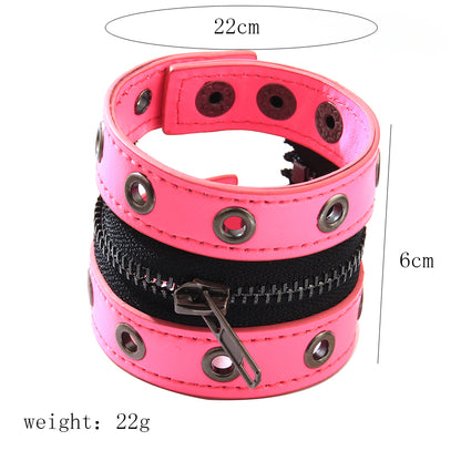 Wholesale Jewelry Retro Novelty Gear Pu Leather Plastic Wristband