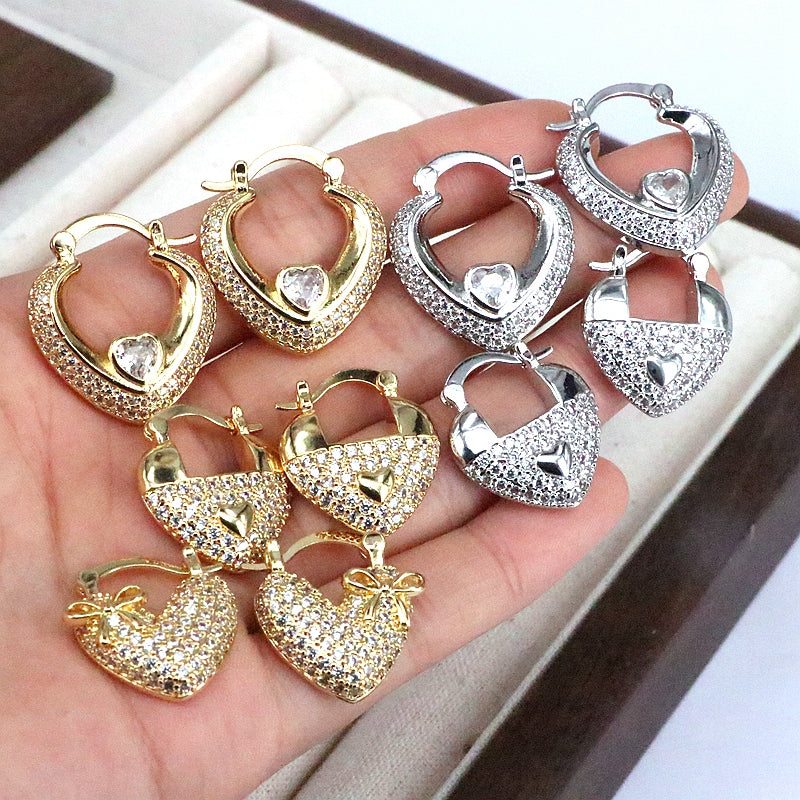 1 Pair Simple Style Shiny Heart Shape Plating Inlay Copper Artificial Rhinestones Zircon 18k Gold Plated Hoop Earrings