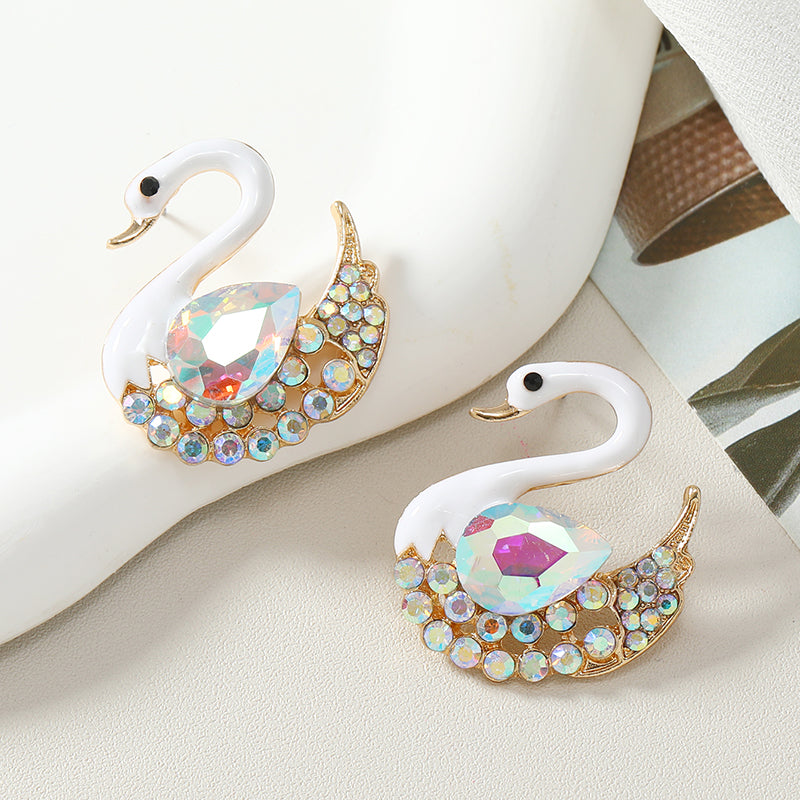 1 Pair Simple Style Shiny Swan Plating Inlay Alloy Rhinestones Gold Plated Ear Studs