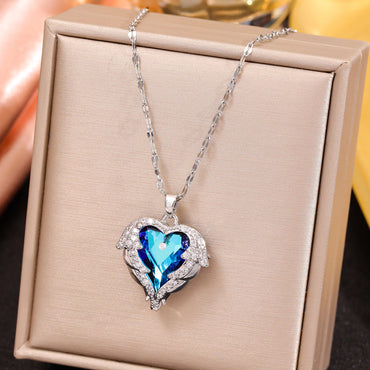 Elegant Sweet Heart Shape Copper Plating Inlay Artificial Crystal Pendant Necklace