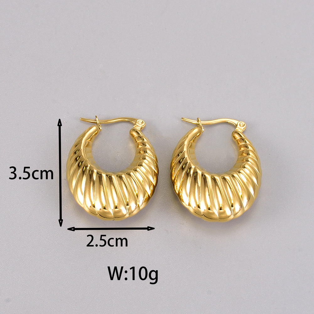 1 Pair Simple Style Classic Style C Shape Plating Titanium Steel 18k Gold Plated Silver Plated Ear Studs