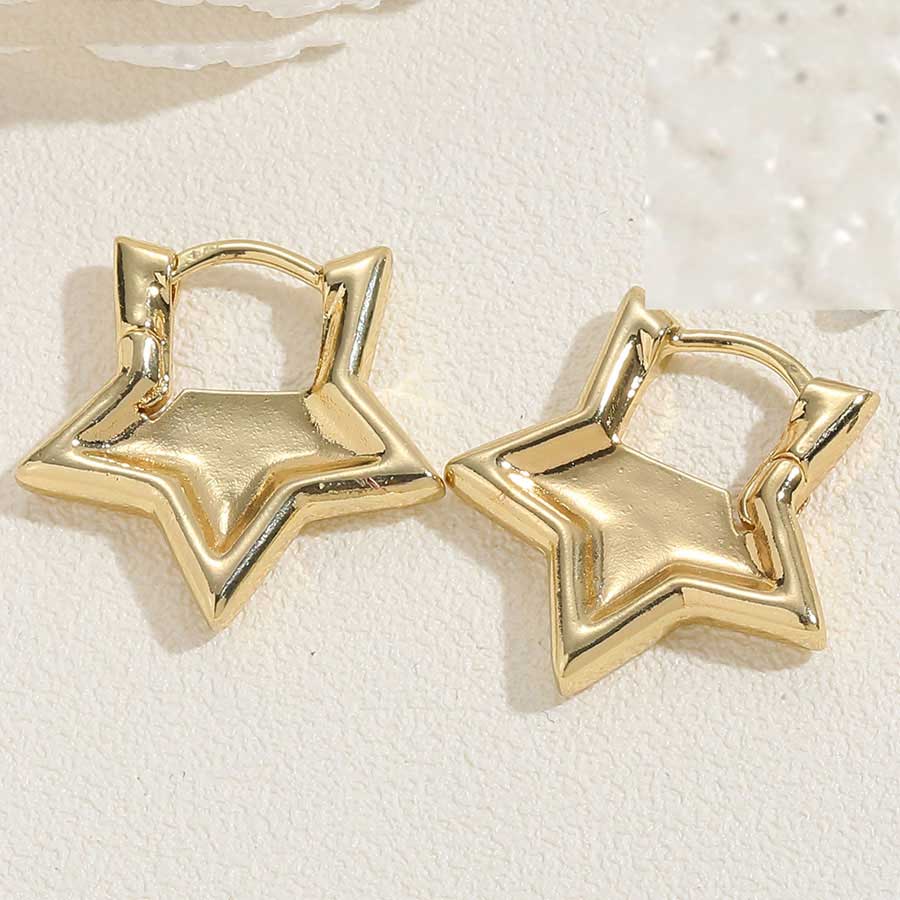 1 Pair Elegant Simple Style Star Heart Shape Butterfly Brass 14k Gold Plated White Gold Plated Ear Studs