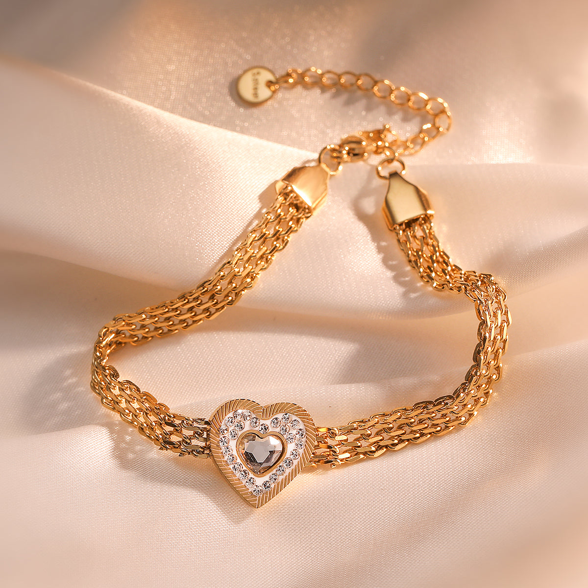 Simple Style Commute Heart Shape Titanium Steel Plating Inlay Zircon 18k Gold Plated Bracelets