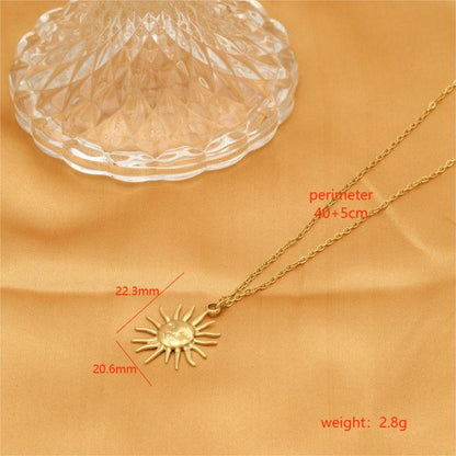 Simple Style Sun Stainless Steel Plating 18k Gold Plated Pendant Necklace