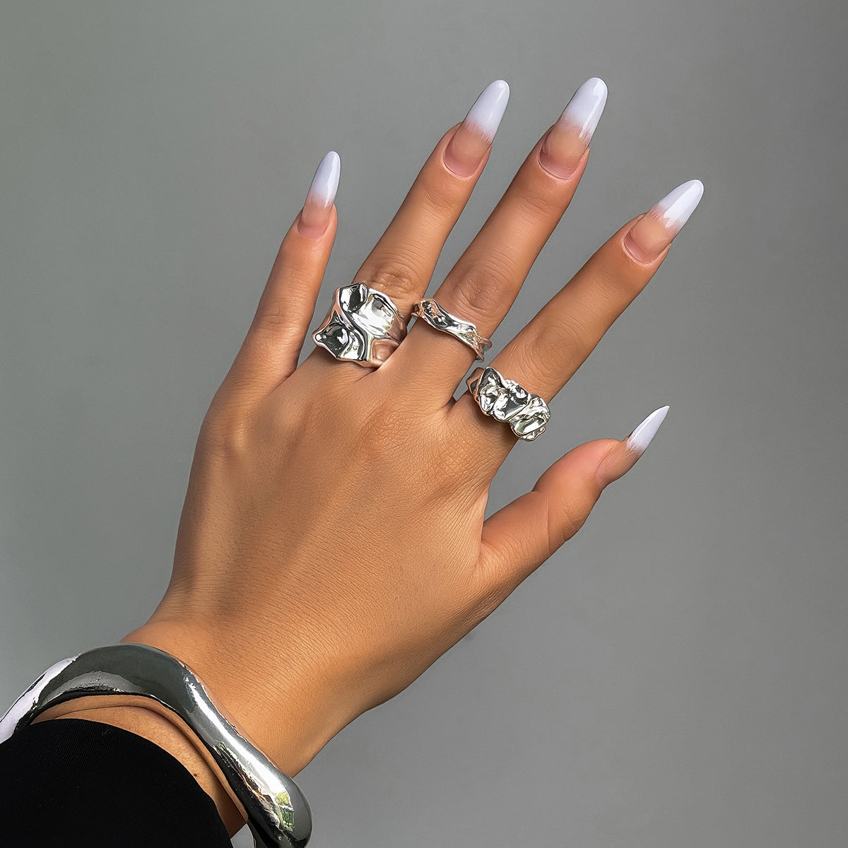 Casual Vintage Style Classic Style Irregular Geometric Round Alloy Irregular Thick Alloy Women's Rings