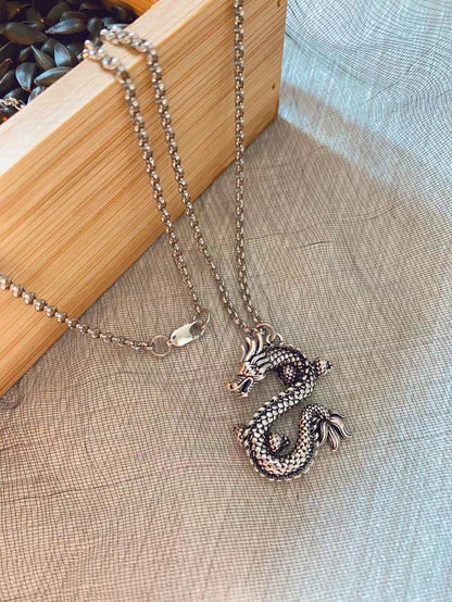 Chinoiserie Retro Punk Dragon Copper Plating White Gold Plated Unisex Pendant Necklace