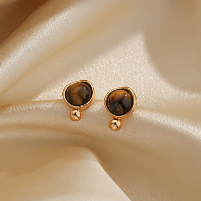 1 Pair Elegant Baroque Style Round Plating Inlay Copper Natural Stone Freshwater Pearl 18k Gold Plated Ear Studs