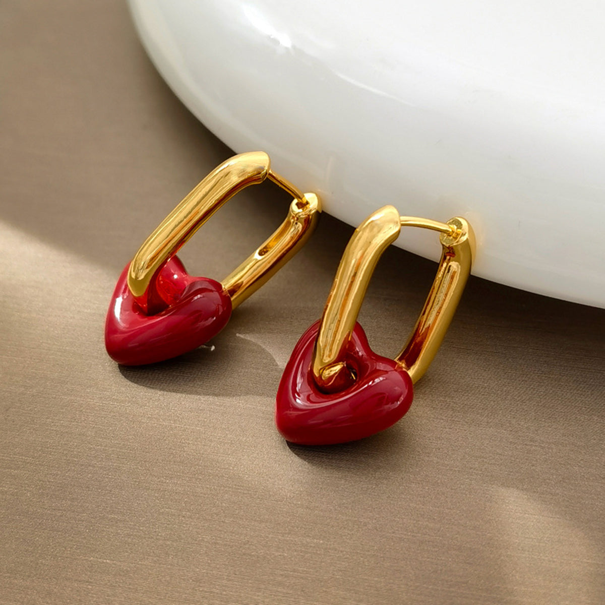 1 Pair Classic Style Heart Shape Enamel Plating Copper Earrings