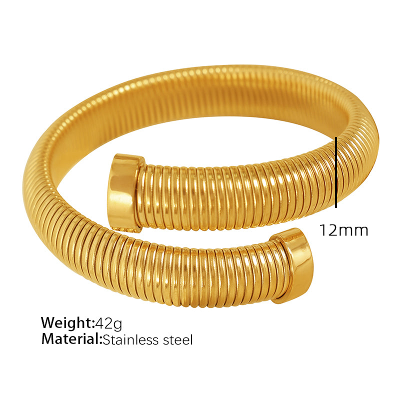 Retro Simple Style Classic Style Round Lines Titanium Steel Plating 18k Gold Plated Bangle