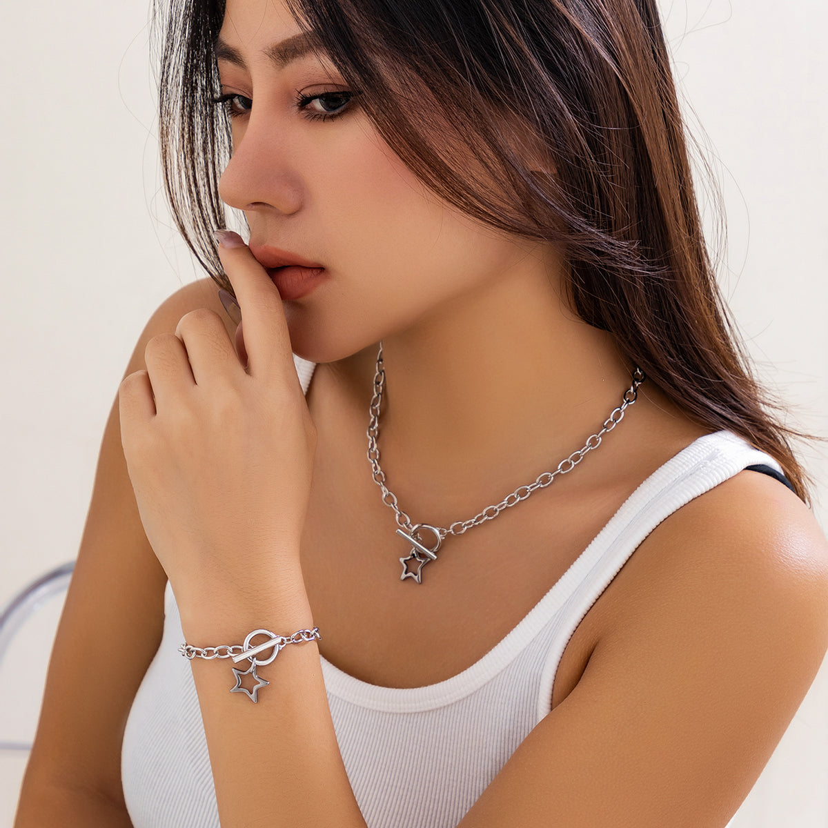 Casual Simple Style Star Alloy Titanium Steel Iron Toggle Women's Bracelets Necklace