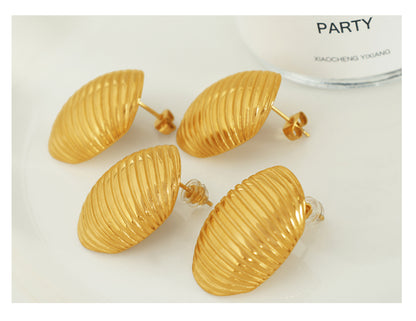 1 Pair Elegant Vintage Style Irregular Spiral Irregular Plating Metal Titanium Steel 18k Gold Plated Ear Studs