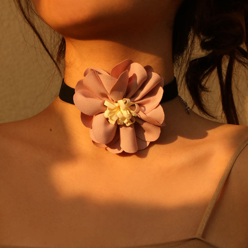 Romantic Sweet Flower Stainless Steel Cloth Velvet Handmade Women's Choker