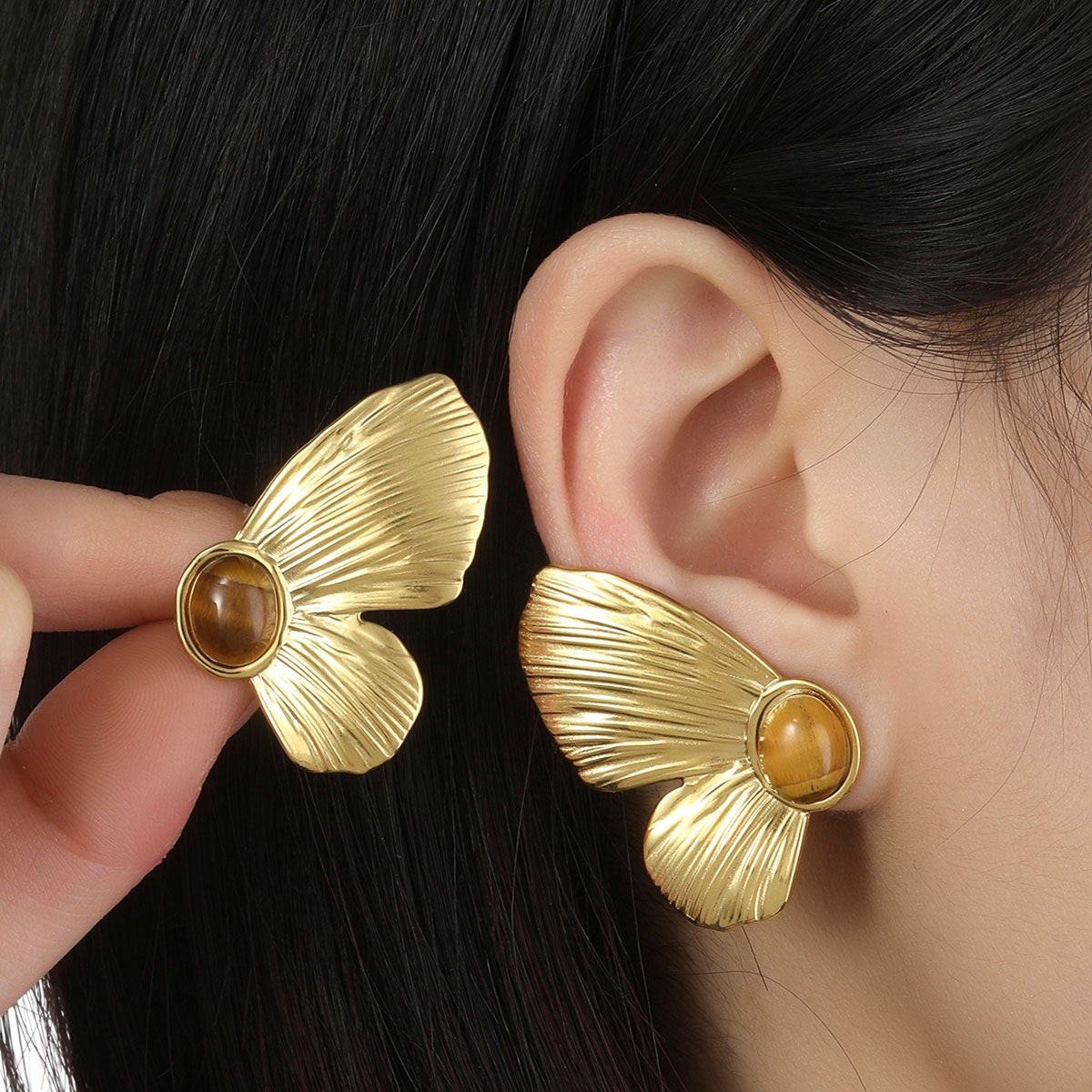 1 Pair Simple Style Butterfly Plating Titanium Steel Natural Stone 18k Gold Plated Ear Studs