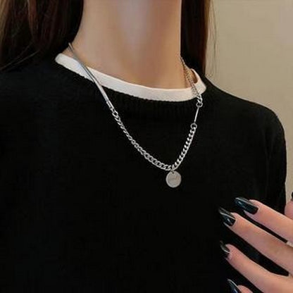 Fashion Heart Shape Butterfly Alloy Pearl Plating Women's Layered Necklaces Pendant Necklace 1 Piece