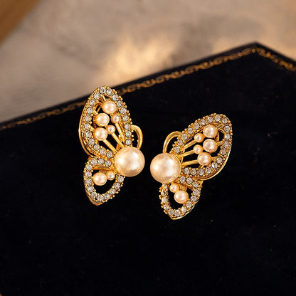 1 Pair Elegant Retro Sweet Butterfly Plating Inlay Copper Artificial Pearls Rhinestones 18k Gold Plated Ear Studs